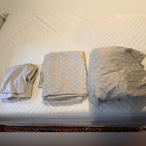 Hotel Collection Light Gray Pinstripe Cotton Sheet Set